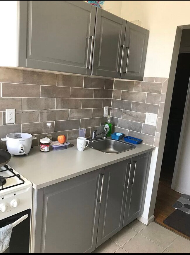 Building Photo - 2700 John F Kennedy Blvd