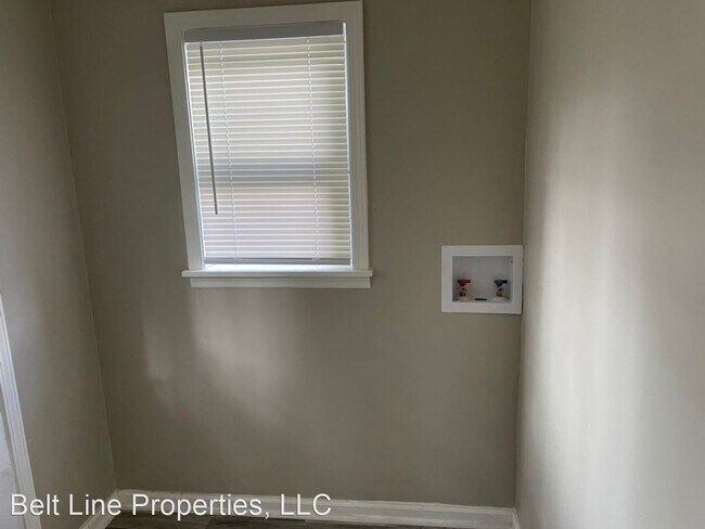 Foto del edificio - 2 br, 1 bath House - 559 Josephine St