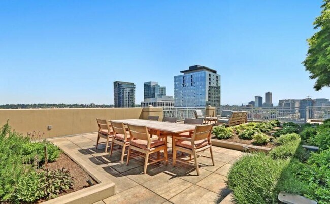 Foto del edificio - 1 bedroom in Seattle WA 98101