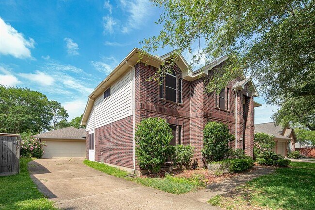 Foto del edificio - 1143 Knoll Crest Ct