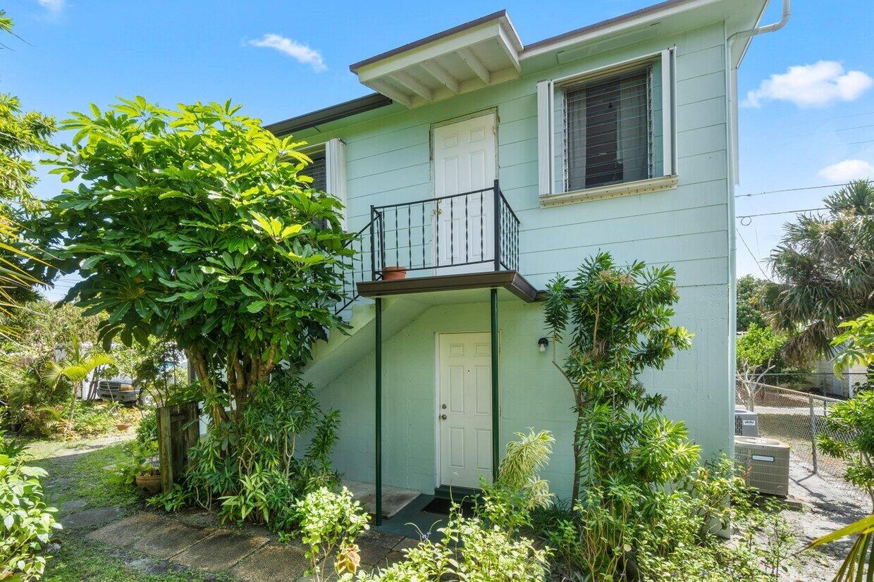 Primary Photo - 712 Hansen St
