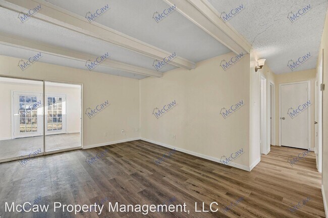 Foto del edificio - 3 br, 1.5 bath House - 15122 Marsha Dr.