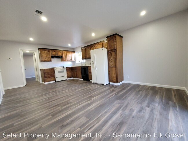 Foto del edificio - 4 br, 2 bath House - 2864 Belgrade Way