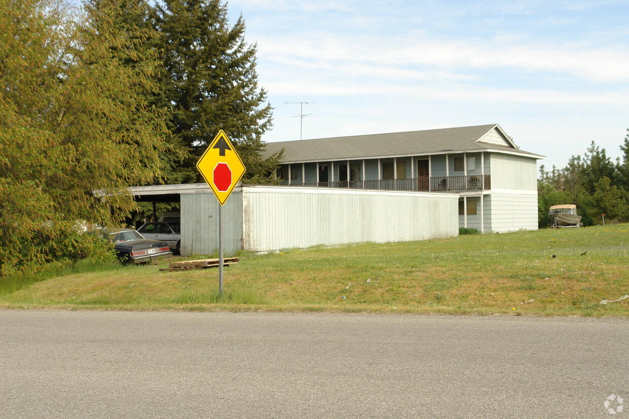 Building Photo - 149 W Wyoming Ave