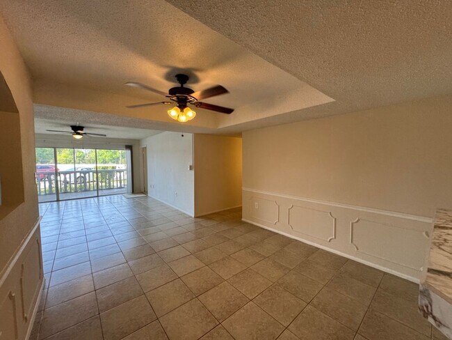 Building Photo - 4575 S Texas Ave