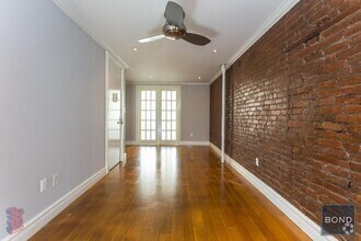 Building Photo - 118 E 7th St