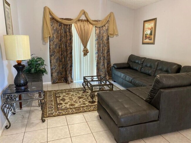 Foto del edificio - 5459 Seedling Ln