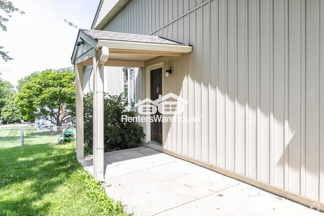 Building Photo - 16208 Speaker Ave