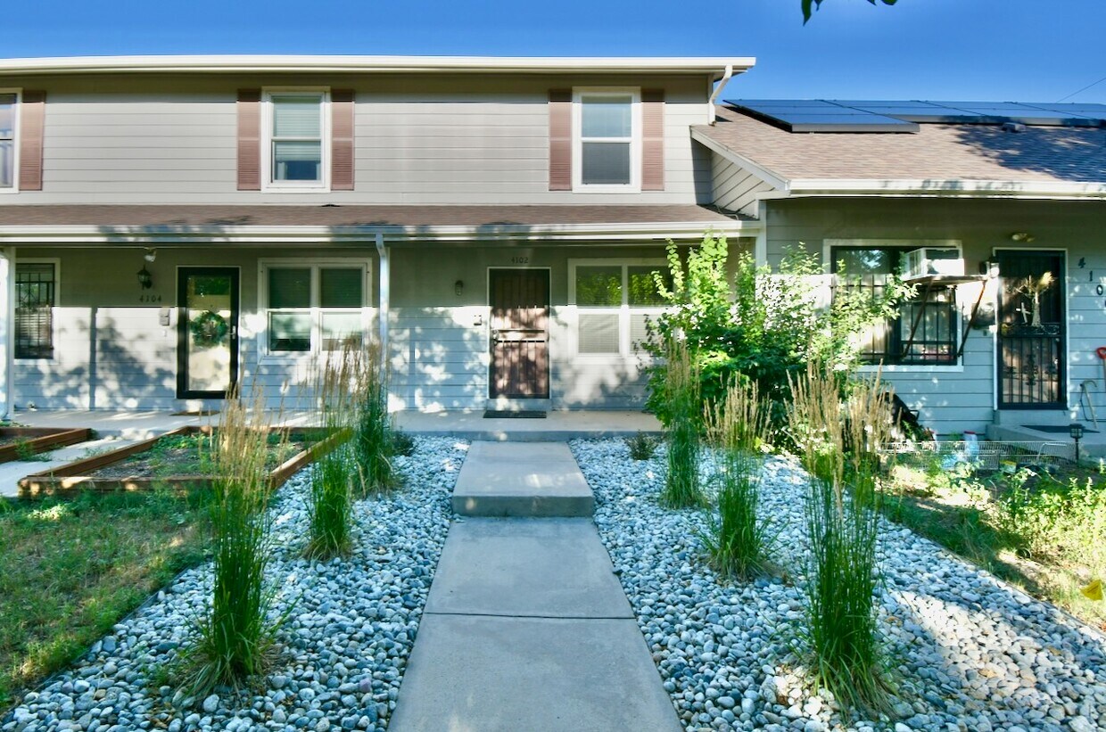 Foto principal - 4102 Kalamath St