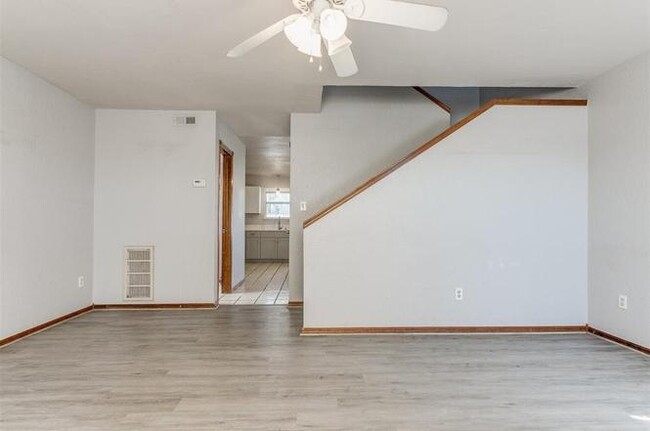 Building Photo - 3210 Lois Arlene Cir