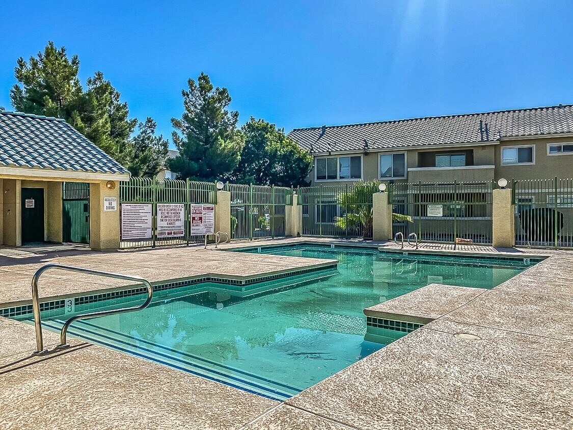1400 Jamielinn Ln Unit 204, Las Vegas, NV 89110 Room for Rent in Las