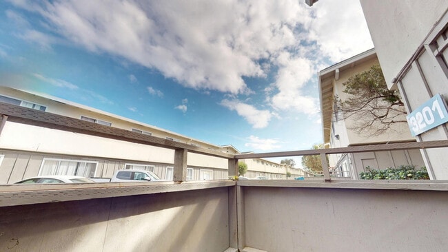 Interior Photo - Bay Terrace