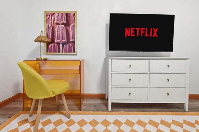 Building Photo - 3116 Karen Ave