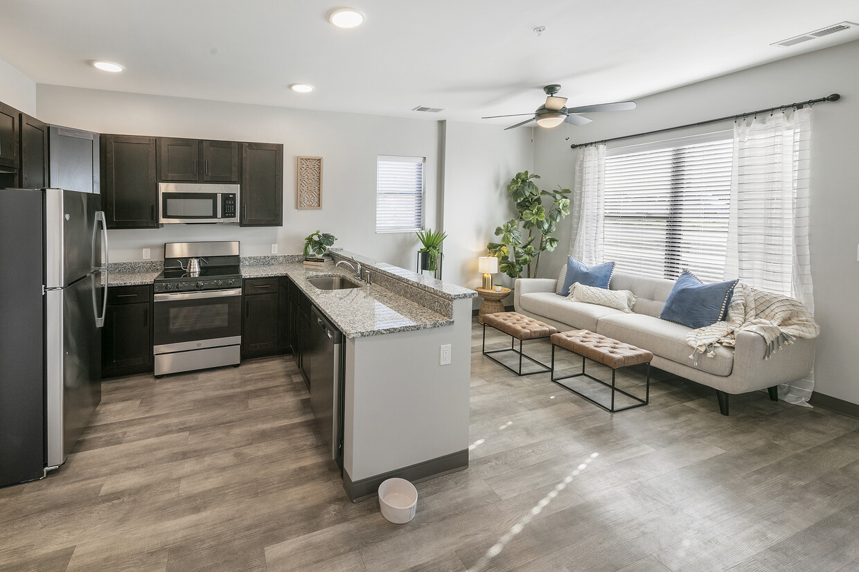 Foto principal - 1250 Burge Dr