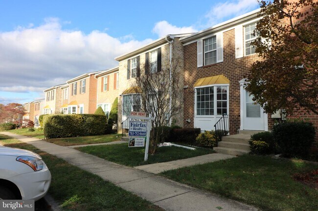 Foto del edificio - 1137 Knoll Mist Ln