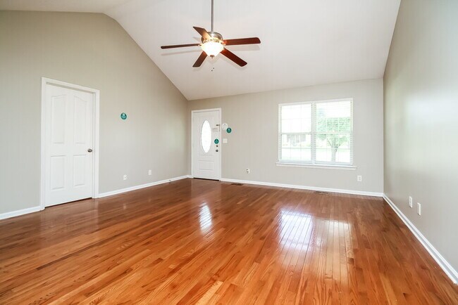 Building Photo - 2231 Sawmill St