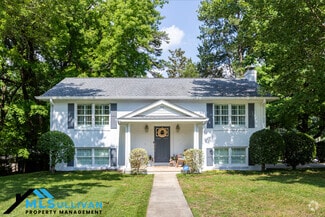 Building Photo - 4500 Lakemont Dr