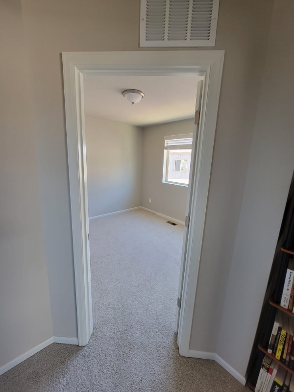 Building Photo - 7046 Silvergrass Dr