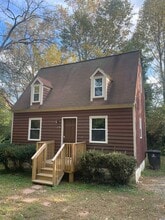Building Photo - 272 Hedgecock Ave