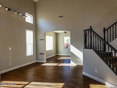 Building Photo - 4618 W Dunbar Dr