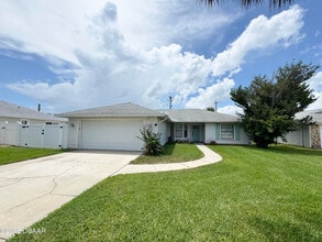 Building Photo - 54 Capistrano Dr