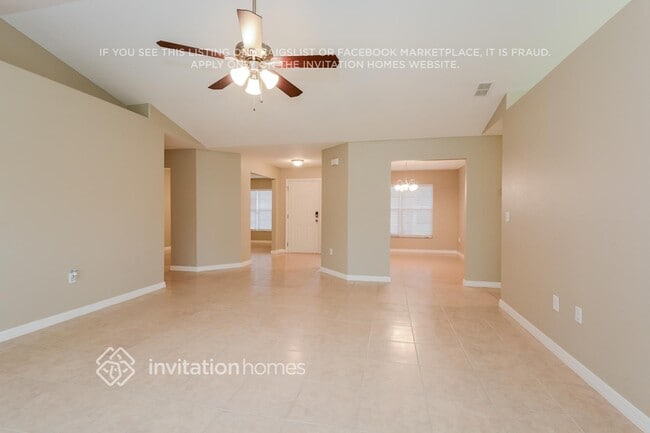 Building Photo - 7685 Canterbury Cir