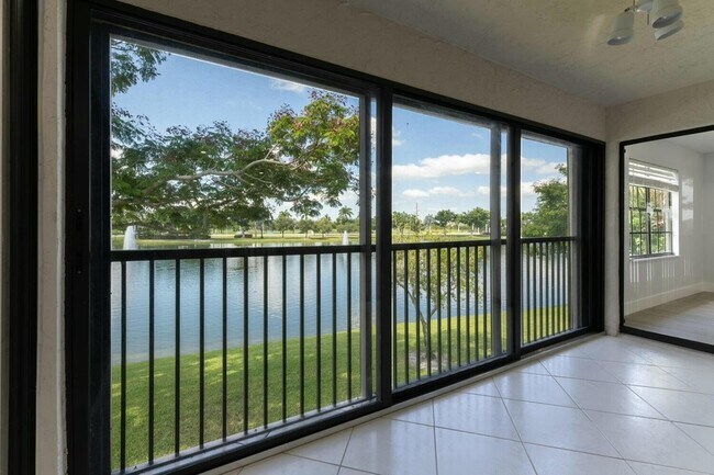 Foto del edificio - 22791 Trelawny Ter