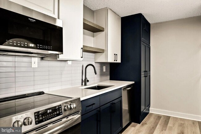 Foto del edificio - 1500 Locust Street Unit 2B-2205