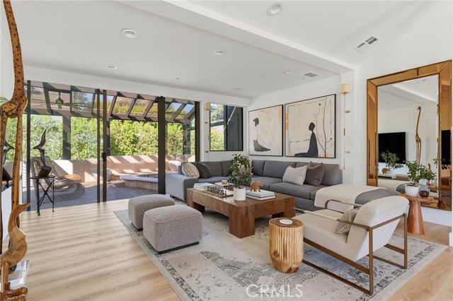 Building Photo - 23139 Erwin St