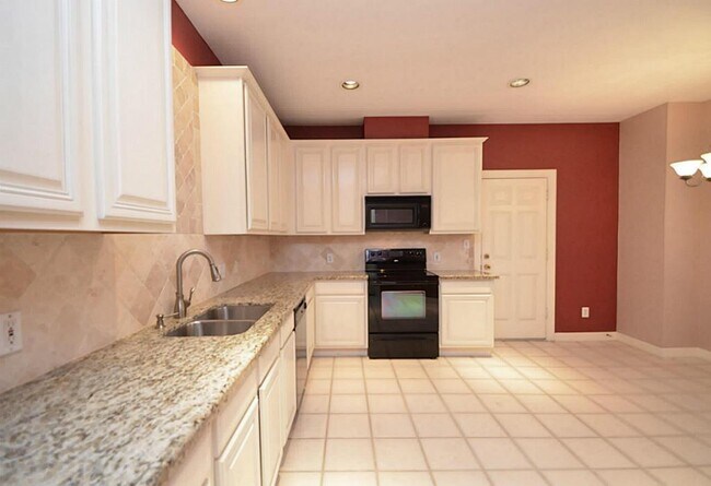 Foto del edificio - 4210 Greystone Way