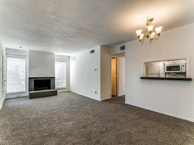 Foto del edificio - 4112 Bowser Ave