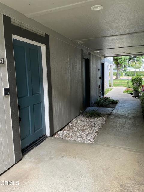 Building Photo - 6443 Stoney View Ln