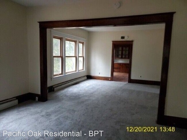Building Photo - 4 br, 2 bath House - 1428 Marquette Ave