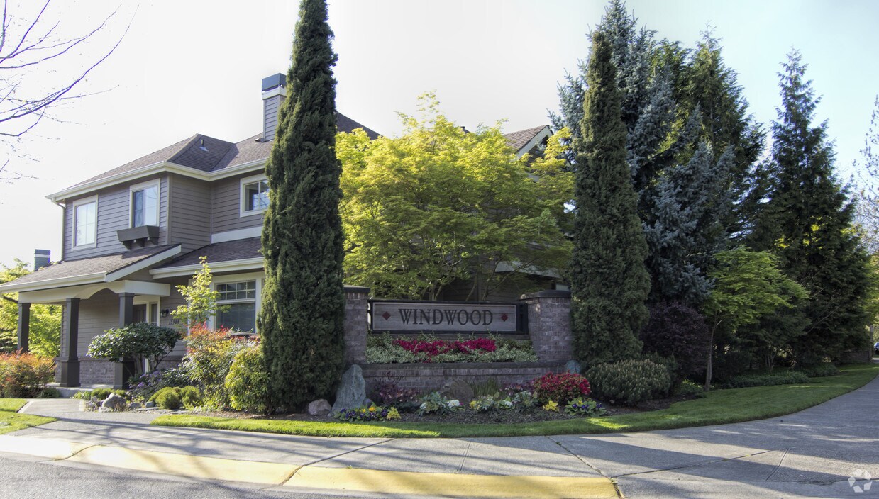 Windwood Village Apartments Redmond, WA