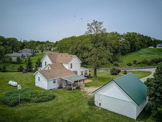 Building Photo - 4622 Rocky Dell Rd