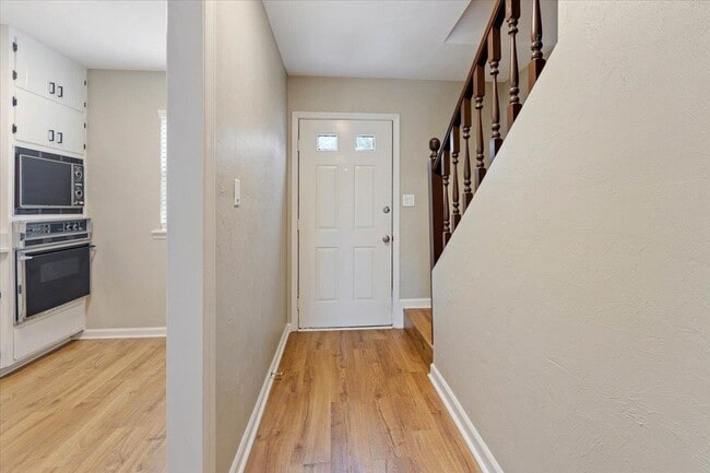 Photo - 1573 Jacks Dr Townhome