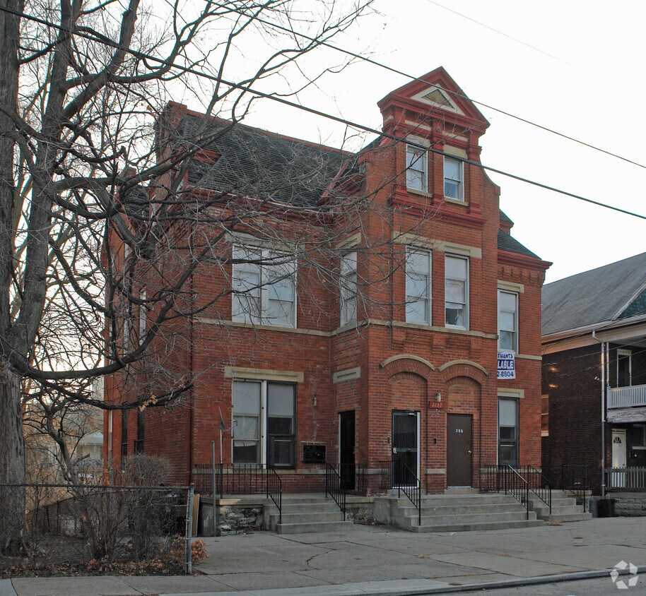 Building Photo - 2232 St. James Avenue