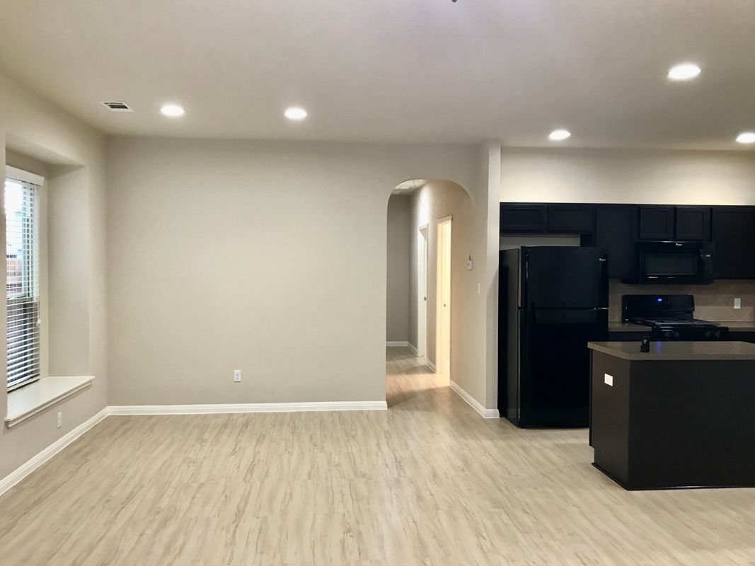 Building Photo - 4615 Truth Wy