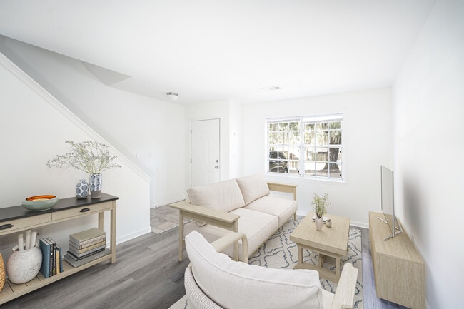 Den - 94 Ashley Hall Plantation Rd Townhome