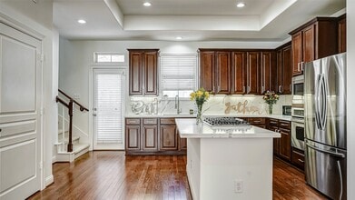 Building Photo - 38 Versante Ct