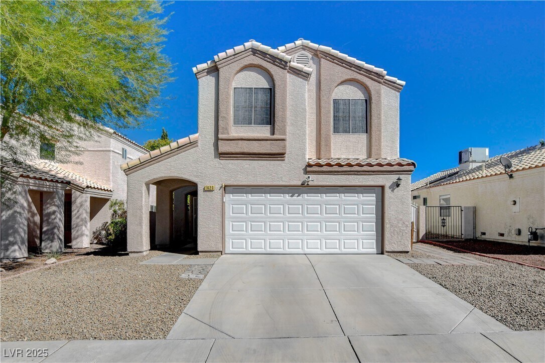 Primary Photo - 1420 N Astronomy Cir