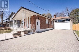 Building Photo - 51 Rockport Crescent