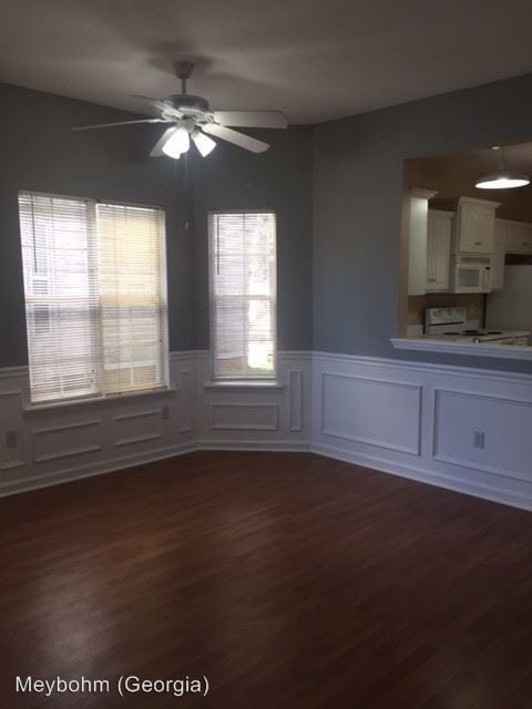 Building Photo - 2 br, 2.5 bath House - 2011 Creekside Court