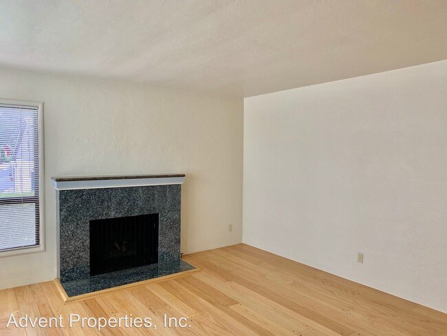Building Photo - 4 br, 2 bath House - 4612 Reinhardt Dr.