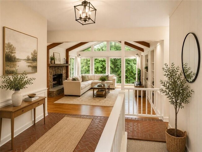 Building Photo - 5326 Weatherwood Trce