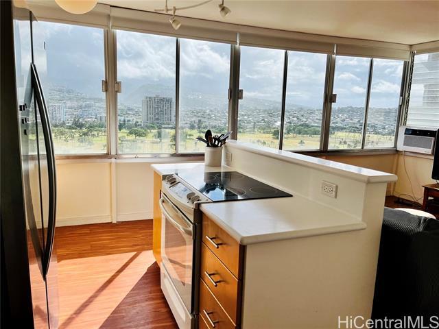 Foto del edificio - 2415 Ala Wai Blvd