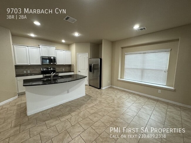 Foto del edificio - 9703 Marbach Canyon