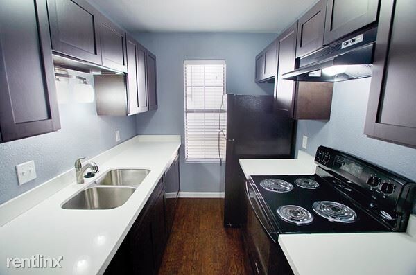 Building Photo - 720 Benge Dr
