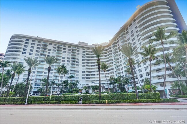 Building Photo - 5151  Collins Ave 1035 Miami Beach Fl 33140