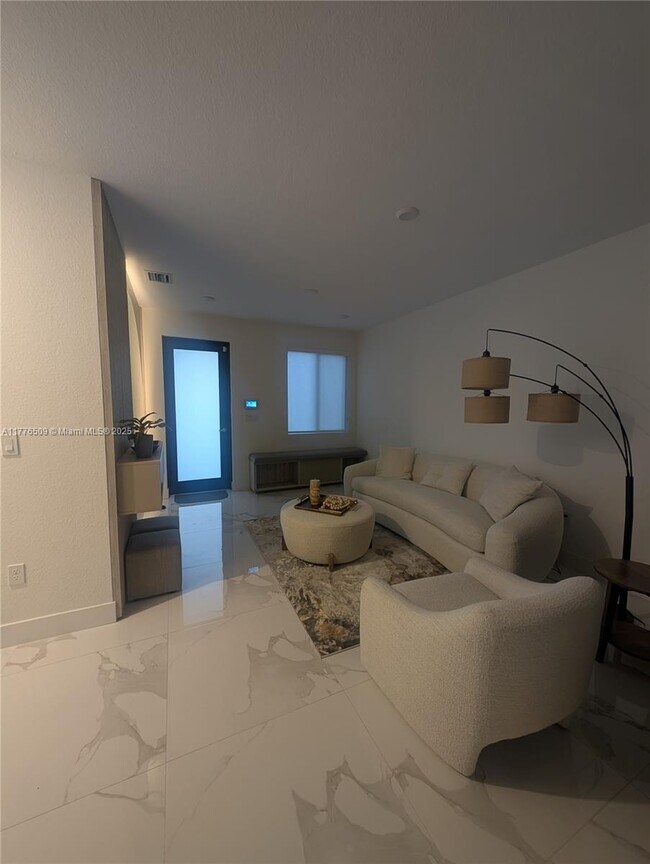 Foto del edificio - 13648 SW 157th Ct